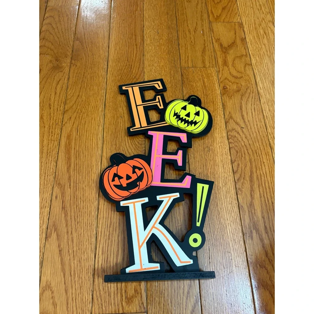 Guangzhou Youth Arts And Crafts halloween eek